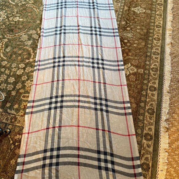 Burberry Wool Silk Wide Check Scarf - Picture 2 of 3